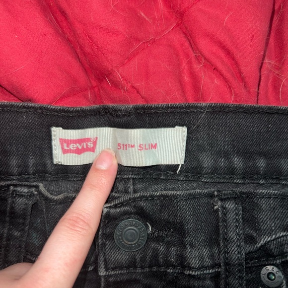 Levi's Men's Classic Black Straight Jeans - Picture 2 of 6